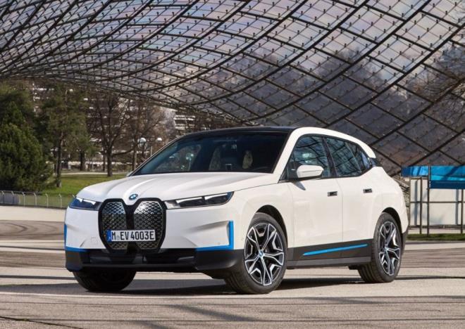 YEN BMW iX - 146 adet satld