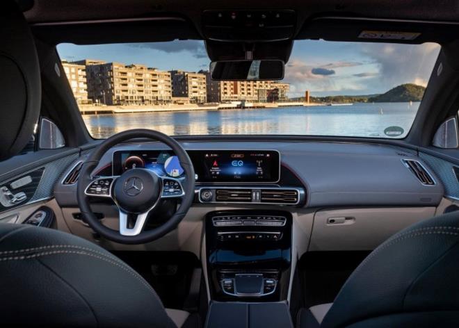 Mercedes-Benz EQC 437 km?ye kadar menzil sunuyor.   <br>  Yeni EQC 400 4MATICElectric Art - 1.876.000 TL