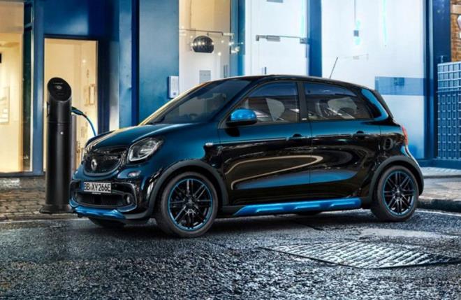 Smart EQ ForTwo - 9 adet satld