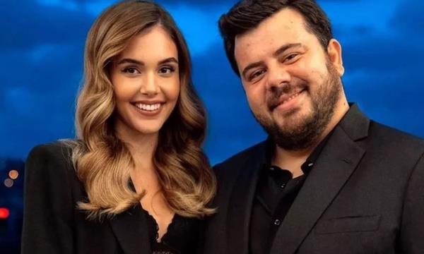 imdilik ok rahat ve neredeyse sfr semptomla geiriyorum. Bu ekilde devam eder umarm. ocuklar ve Eser iyi. Kendimi ihtimal olduu anda izole ettim. Umarm onlara da bir ey olmadan ben tek bama hzlca atlatacam" diye yazd.