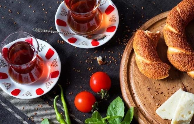 DLER SARARTIR  <br>    ay, dilerin sararmas ve leke oluumuna neden olur. Bu sorunu ortadan kaldrmak iin ay itikten sonra 1 bardak su ile aznzda gargara yapabilirsiniz.