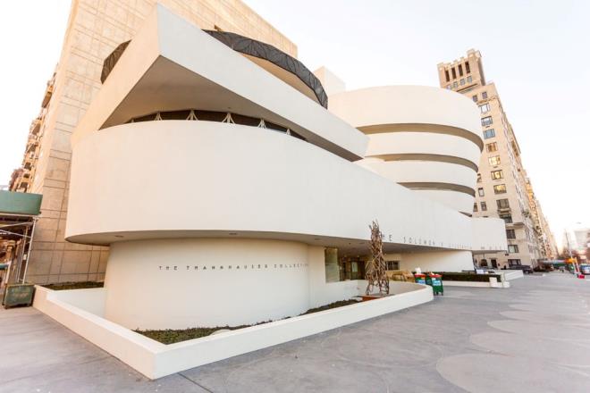 4. Solomon R. Guggenheim Mzesi - New York