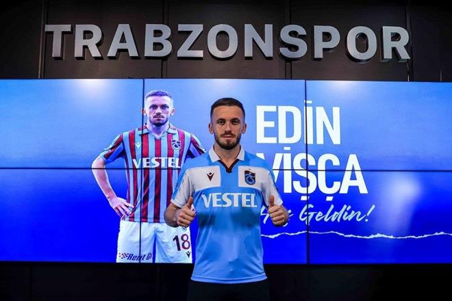 EDN VSCA    Trabzonspor, Medipol Baakehir'de forma giyen sa kanat oyuncusu Edin Visca transferini aklad.    Bordo-mavililer tecrbeli futbolcuyla 3,5 yllk szleme imzalad.    Trabzonspor, Baakehir'e bonservis bedeli olarak 3 taksit halinde toplam 4 milyon 300 bin Euro + KDV deme yapacak.    Bordo-mavili kulp Edin Visca'ya toplam 5 milyon 250 bin Euro deyecek;