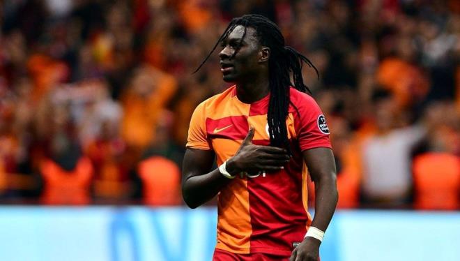 BAFETMB GOMS    Galatasaray eski futbolcusu Fransz golc Bafetimbi Gomis'i kadrosuna katt. Sar-krmzllarn Gomis ile 1.5 yllk anlama salad belirtildi. Fransz futbolcu ile performansa dayal opsiyonlu 1.5 yllk anlama yapld ifade edildi.