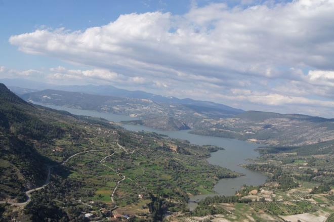 stanbul?da kurak geen sonbaharn ardndan barajlarn doluluk oranlarnda byk dler yaand. 2021 Nisan aynda yzde 86.82'ye kadar kan doluluk oranlar daha sonra de gemi yzde 40'l seviyelere kadar gerilemiti.