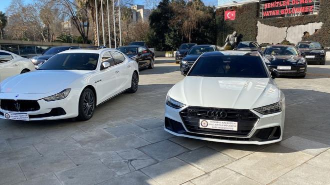 Kaaklk Sularyla Mcadele ube Mdrl ekipleri, stanbul merkezli Amasya ve Antalya'da bir ebekenin yurtdndan turistik kolaylklar salanarak lks aralar getirdiini belirledi.