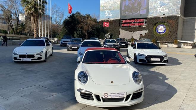 Operasyonlarda stanbul'da 10 ara, Amasya ve Antalya'da 3 ara olmak zere toplam 13 lks araca  el konuldu. Ele geirilen lks aralarn toplam deerinin yaklak 35 milyon lira ve yaklak kamu zararnn 21 milyon lira olduu belirtildi.