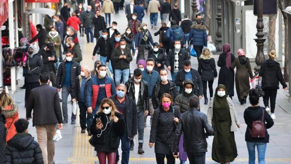 Herkes kte kaytl olduu ilde yaasa en kalabalk 30 il srasyla yle sralanyor: