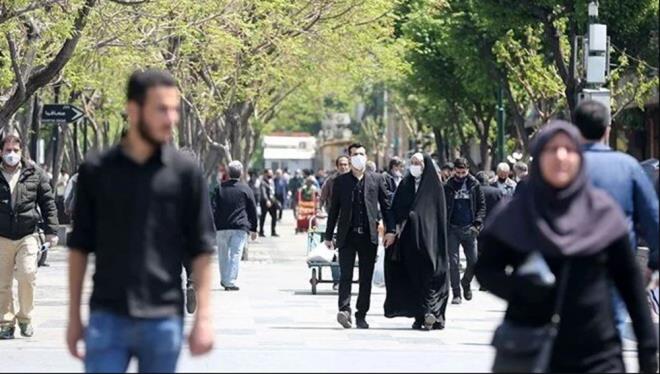 SPANYA, NLEMLER GEVETT    spanya, Covid-19 salgnnda son iki haftadr vaka saylarnda grlen dle nlemleri gevetti.    Hkmet, 24 Aralk 2021'den bu yana uygulanan ak alanda maske kullanma zorunluluunu, dn itibaryla sonlandrd.