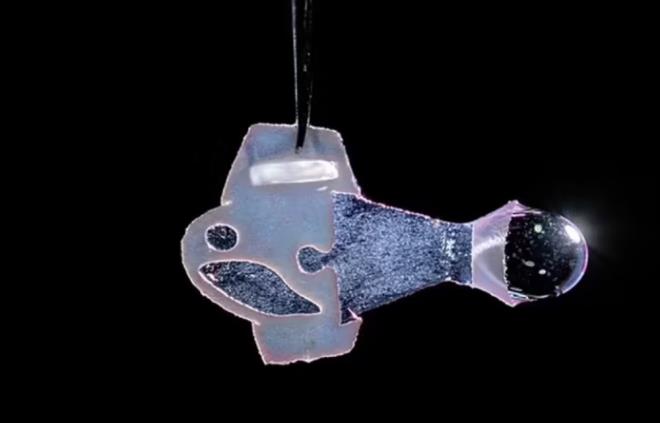 DOUTAN GELEN KALP ANORMALLKLERN TEDAV EDECEK    Harvard John A. Paulson Mhendislik ve Uygulamal Bilimler Okulu'ndan alma yazar Kit Parker, ?Nihai hedefimiz, bir ocukta doutan hatal olarak olumu bir kalbin yerini alacak yapay bir kalp ina etmektir. Yaptmz baz almalar da dahil olmak zere, kalp dokusu veya kalpler oluturma konusundaki almalarn ou, anatomik zellikleri veya kalbin basit atn mhendislik dokularnda kopyalamaya odaklanmtr. Ama burada, yaplmas daha zor olan kalbin biyofiziini yeniden olduturduk? diye konutu.