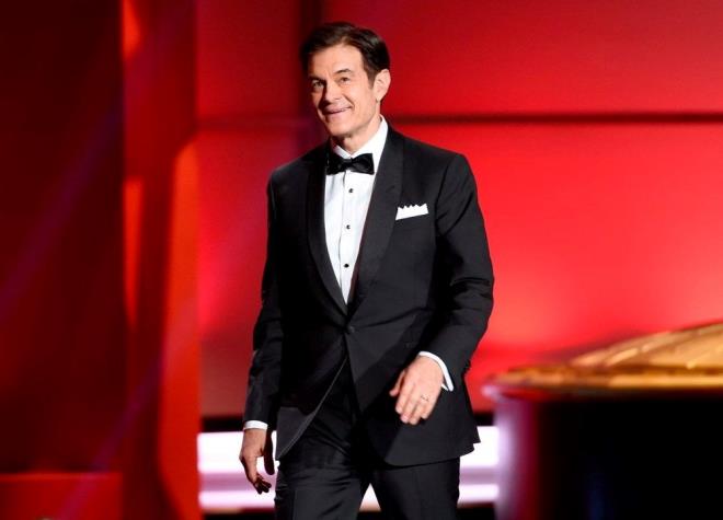 Dr. z kasm aynda Cumhuriyeti Parti'den seim yarna dahil olacan aklamt.    Pensilvanya'dan adayln koyan z senatrlk yarnda 12'si Cumhuriyeti, 14' Demokrat ve biri Liberteryen olmak zere dier 27 adayla rekabet ediyor.