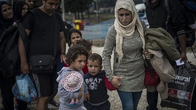 Adrese Dayal Nfus Kayt Sistemi (ADNKS) sonularna gre, Trkiye?de ikamet eden yabanc nfus bir nceki yla gre 458 bin 626 kii artarak 1 milyon 792 bin 36 oldu. Bu nfusun yzde 49,7'sini erkekler, yzde 50,3'n kadnlar oluturdu.