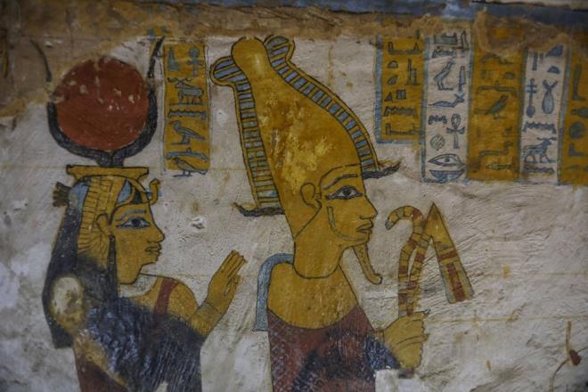 Firavunlar dneminde Bahariye Vahas'nn tarm yaplan ve Msr'n tahl ihtiyacn karlayan nemli bir alan olduunu belirten Msr'n turizm yetkilileri, blgeyi onurlandrmak amacyla bu antlarn yapldn tahmin ediyor.