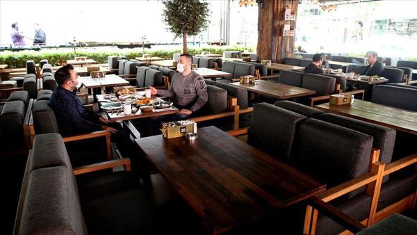 Lokanta, restoran, kafeterya gibi iletmeler tarafndan yerinde sunulan yeme-ime hizmetleri de KDV oranlarnda indirim yapan karar kapsamnda deerlendirilebilir mi?