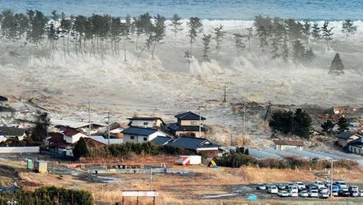 Japonya'da deprem olacan belirten kahin dnyann birok blgesinde sel ve depremler olacan iaret etti.