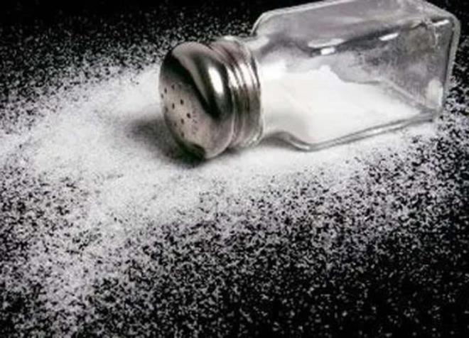 1.200 kii zerinde  yl kadar sren aratrma yksek sodyum almnn algya zarar verdiini gsteriyor.