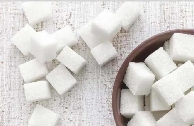 Dengeli kullandnda zarar yok fakat ars zarar.