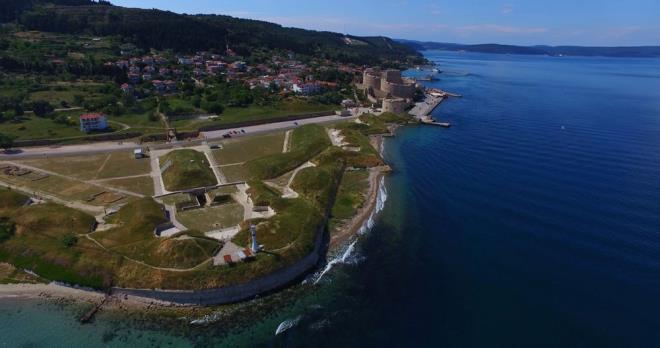 anakkale Savalar ve Gelibolu Tarihi Alan Bakan smail Kademir konuyla ilgili, ?Kale, tabya ve sur duvarlaryla beraber oras insanlarn yryerek uzun saatler geirebildii ve tarihin ierisinde bir yolculuk yapt bir destinasyon merkezi haline gelecek. nsanlarn gelip, zaman geirdii ve tarihin ierisinde bir yolculuk yapt tarihi yerler olmu olacak? aklamasn yapt.