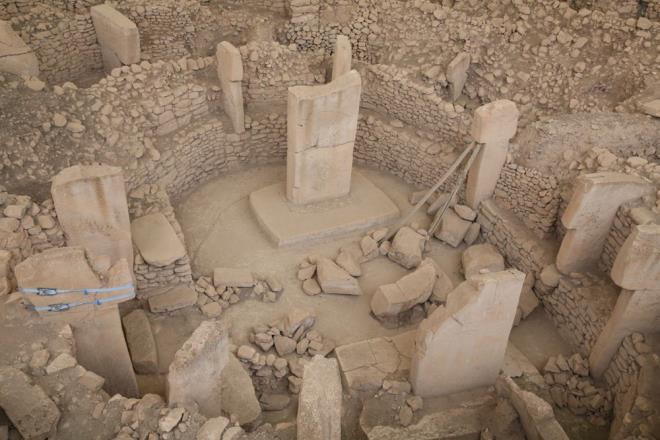 ?GBEKLTEPE KLOMETRE TAI OLDU?    Tarihi ren yeriyle ilgili yaplan film, dizi ve belgesellerin ziyaretilerin ilgisini artrdna dikkati eken Yaar, unlar syledi:    "Gbeklitepe, blgemizin kltr turizminde inanlmaz bir kilometre ta oldu. nan ve kltr turizmine blgemiz ve kentimiz ev sahiplii yapyor. anlurfa, arkeoloji konusunda Gbeklitepe'nin turizme kazandrlmas ile inanlmaz bir boyut atlad."