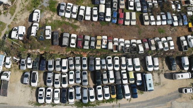 Mersin'de 6 tane yediemin otopark� oldu�unu ifade eden Mehmet Ku�, bu otoparklarda binlerce otomobil ve motosikletin bulundu�unu s�yledi.