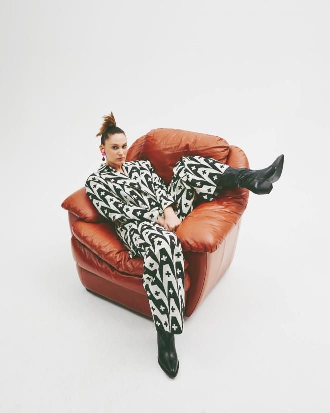 Twitter? aktif kullanan Abdullah ?Ben ok ciddi eyler de anlatyorum ama bazen tamamen ylesine tweet?ler paylayorum? aklamasnda bulundu.