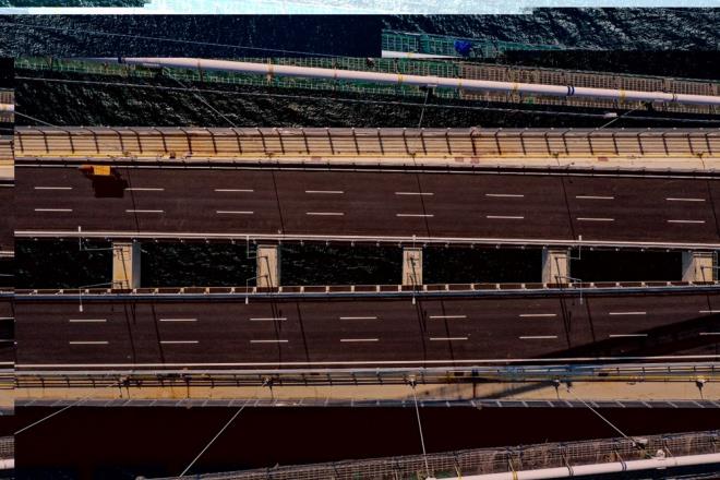 118 BN KYE STHDAM    1915 anakkale Kprs ve Malkara-anakkale Otoyolu'nun gayrisafi yurt ii haslaya etkisinin 2 milyar 442 milyon euro, retime etkisinin ise 5 milyar 362 milyon euro olduu bilgisini veren Bakan Karaismailolu, "Dev proje yllk 118 bin kiiye istihdam salayacak" dedi.