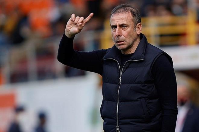 AVCI?NIN RZE KARNES    Trabzonspor Teknik Direktr Abdullah Avc, bordo mavili takmn banda aykur Rizespor ile 4?nc kez karlaacak. Rize ekibine kar 2 kez galip gelen, 1 kez de beraberlik alan Avc, teknik adamlk kariyeri boyunca 16 kez karlat aykur Rizespor'dan 8 galibiyet, 4 beraberlik ve 4 malubiyet ald.