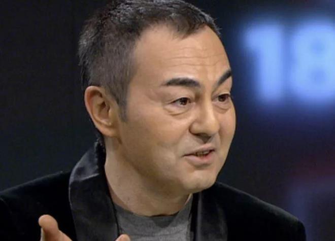 BluTV ekranlarnda yaynlanan, format BBO Yapm?a ait olan, yapmcln ise Mahperi Altun Uar ve afak Bakkalbaolu?nun stlendii ?40?, yeni blmne Serdar Orta yapt aklamalarla damga vurdu.