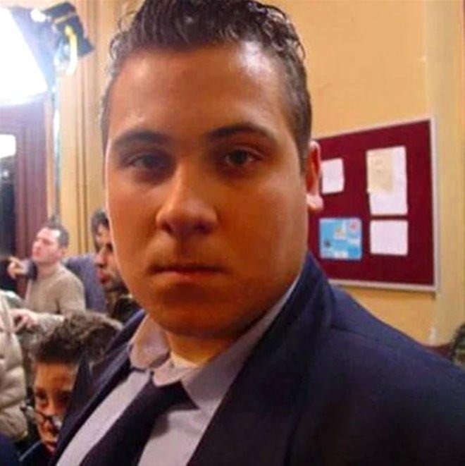 Eitimler gzel gidiyor. Tabii ki gkyznde olmak mthi bir duygu.