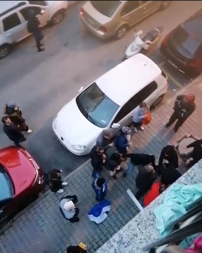 TUTUKLANDI  <br>  Emniyetteki ilemlerinin ardndan adliyeye sevk edilen pheli karld mahkemece tutuklanarak cezaevine gnderildi.