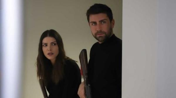 Tv100'den Birsen Altunta'n aktardna gre; yapmcln Timur Savc ve Burak Sayaar?n stlendii dizide ayrlklarn devam edecei ortaya kt.