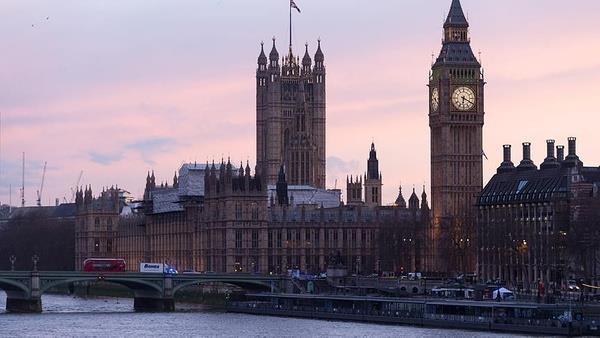 12. Birleik Krallk - 100 IQ