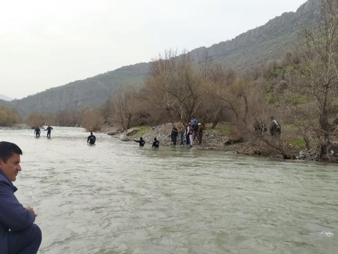 Hakkari'nin Irak snrndaki Derecik ilesinin Samanl kynde hudut birliinde grevli astemen, arama-tarama faaliyetleri srasnda dengesini kaybederek Hacbey ay'na dt.