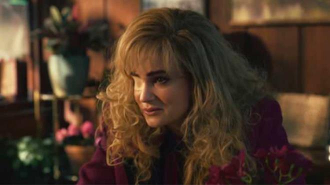 Kocas tarafndan birok ikenceye maruz kalan arabesk sanats Bergen'in hayatn konu alan Bergen filmi 4 Mart'ta bekleyenlerin karsna kt. Arabesk sanats Bergen'in ac dolu hayatn anlatan Bergen filmi, beyaz perdeyi sallad.