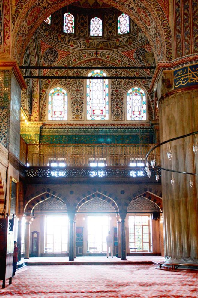 &#8203;"Reslullah mescitte keeden yaplm kk bir Trk adrnda itikfa girerdi." (Mslim, Sym, 215; bni Mce, Sym, 62)