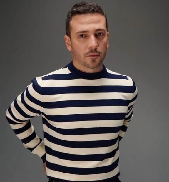 Getiimiz hafta bir mekandan karken kamera karsna karken basn mensuplarnn dn tarihiyle ilgili Ko, esprili bir yaklamla "Sizden tarih bekliyoruz", "Yazn bizim iin de uygun" gibi ifadeler kullanmt.