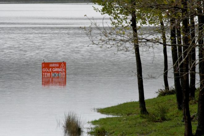Meri Nehri'nin debisi, psala ilesinde 285 metrekp/saniyeye, geen hafta 8 metrekp/saniye olan Tunca Nehri'nin debisi ise 12 metrekp/saniyeye ulat.