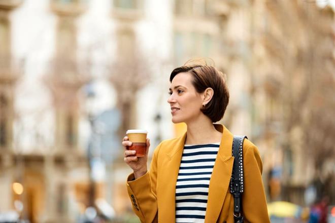 te yandan, 2020'de Kharagpur'daki Hindistan Teknoloji Enstits tarafndan yaplan benzer bir aratrma, tek kullanmlk bir kahve bardandaki scak iecein ortalama 25 bin mikroplastik ierdiini buldu.