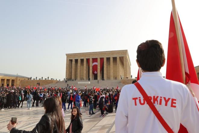 ANKARA- ANITKABR    Bugn 23 Nisan Ulusal Egemenlik ve ocuk Bayram... Trkiye Byk Millet Meclisi'nin almasnn zerinden 102 yl geti.