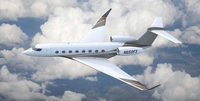 THE COST OF AN HOUR TO FLY IS $3,662 According to Corporate Jet Investor, it costs an average of $3,662 to fly for one hour with the G650ER.
