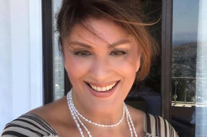 te yandan Yeilam'n duayen isimlerinden Bubikolu'nun kendisi gibi oyuncu kz kardeini grenler aknln gizleyemedi.