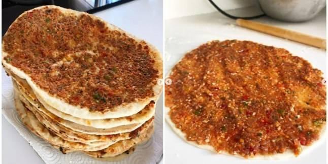 10-15 dakika kadar dk ayarda piirin. Pien lahmacunlar bir tabaa alp maydanoz ve limon ile servis edin.    Afiyet olsun...