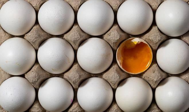 Akas o beyaz iplii grdnzde korkmanz deil sevinmeniz ok daha doru olur.