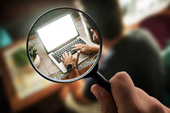 Ayn etki gerek dnyada da belirgindi. Bir saha almasnda aratrmaclar, ok uluslu bir irket iin bin 490 mhendis tarafndan retilen yeni rnler iin eitli fikirleri deerlendirdi. Finlandiya, Macaristan, Hindistan, srail ve Portekiz'de bulunan mhendisler rastgele eletirildi ve rnlere ahsen veya Webex video konferans zerinden beyin frtnas yapmalar iin bir saat kadar verildi. Daha sonra en iyi fikirler seildi.