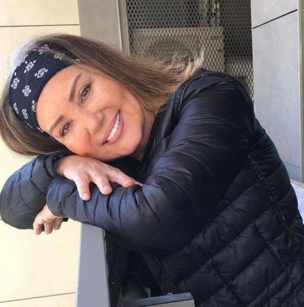 ztan, stanbul'dan tandktan sonra olu Yiit olak ile Bodrum'da otel iletmecilii yapmaya balamt.