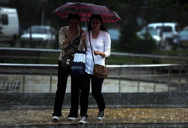 -Yarn leden sonra Marmara'dan balayacak serin ve yal hava ilerleyen gnlerde Anadolu'ya da yaylacak.  Anadolu'da da scaklklar 4-5 C decek. Hafta sonuna kadar bu sistem etkili olacak.
