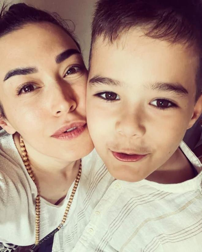 te gzel oyuncunun olu...