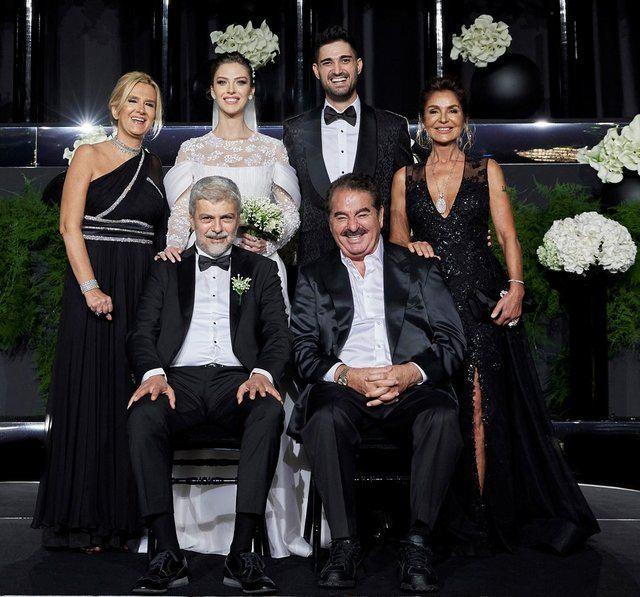 Usta sanat brahim Tatlses ile Derya Tuna'nn oullar do Tatlses (30), 7 Ekim 2021 tarihinde  manken Yasemin efkatli ile nikah masasna oturmutu.