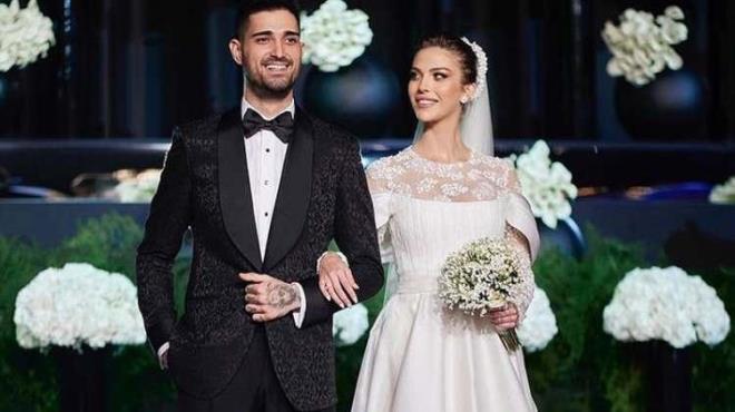 Olunun dn iin kesenin azn aan Tatlses, hibir masraftan kanmam ve gelinine verdii dn hediyesi olay olmutu.