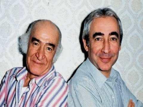 ener en'in babas Ali en, komediden drama birok eserde yer alm ve genellikle kt ve paragz adam rollerinde oynamtr.